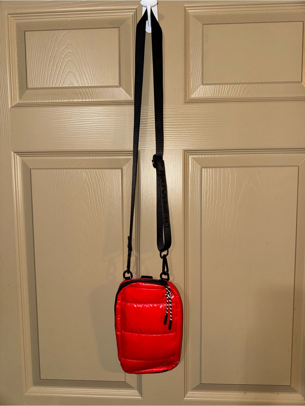 NWT - FP Movement High Peak Convertible Pouch in Flame Red/Rouge
